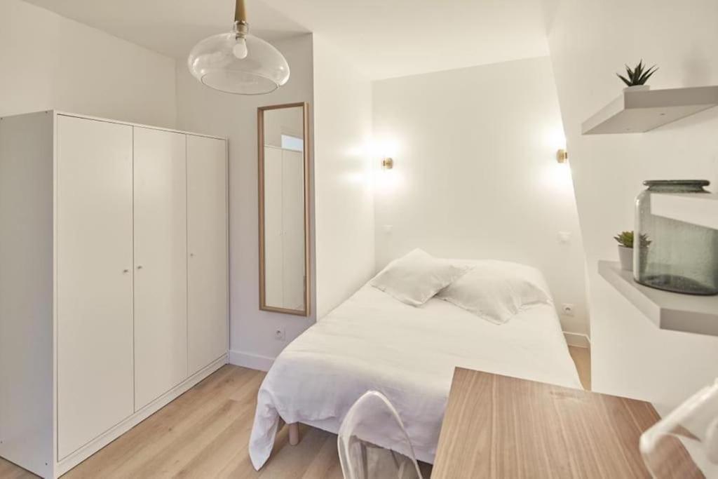Calm & Cosy Flat In Levallois Eksteriør bilde